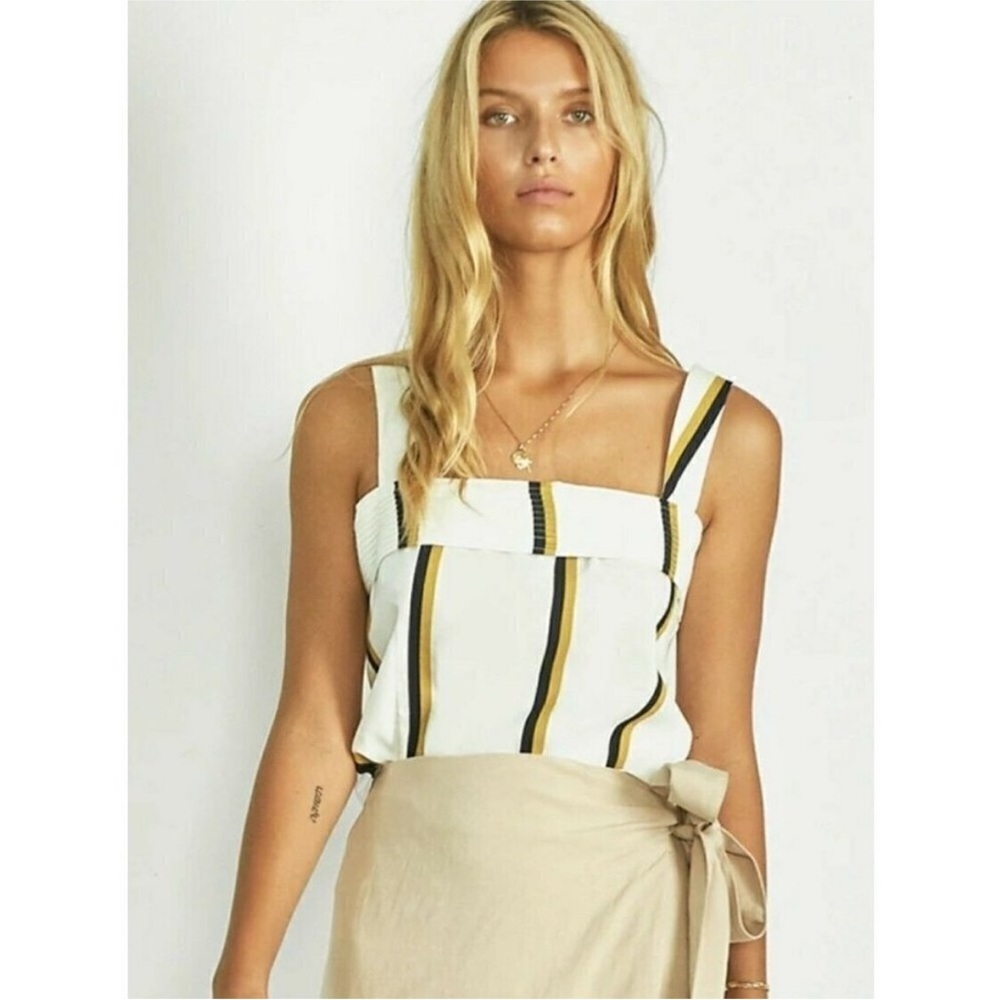Sancia Cibil Linen Blend Crop Top